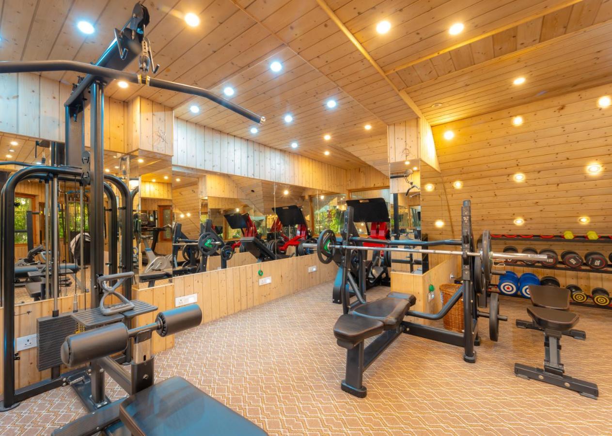 Hotel Mirage Srīnagar Dış mekan fotoğraf